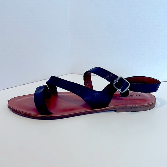 Black 6.5 lucky brand sandals in good used condition - Picture 2 of 6
